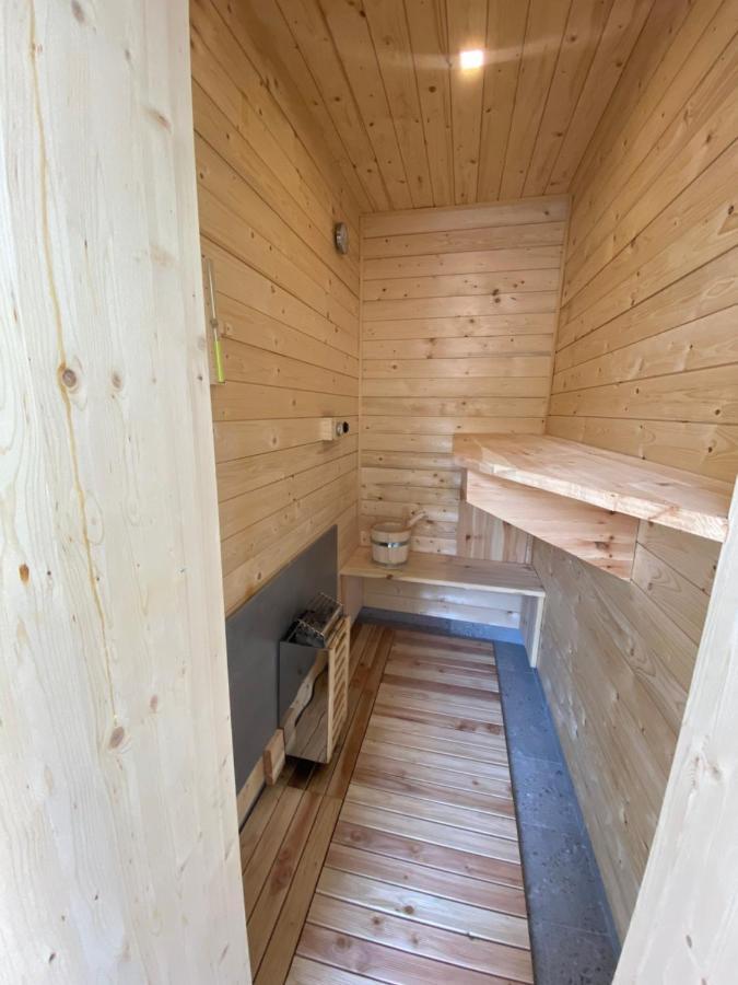 Apartmani Kumenat Biograd Na Moru Exteriör bild